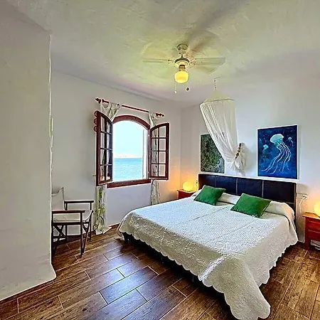 Roca Fornells, Un Rinconcito En El Mar P107 호텔 4*